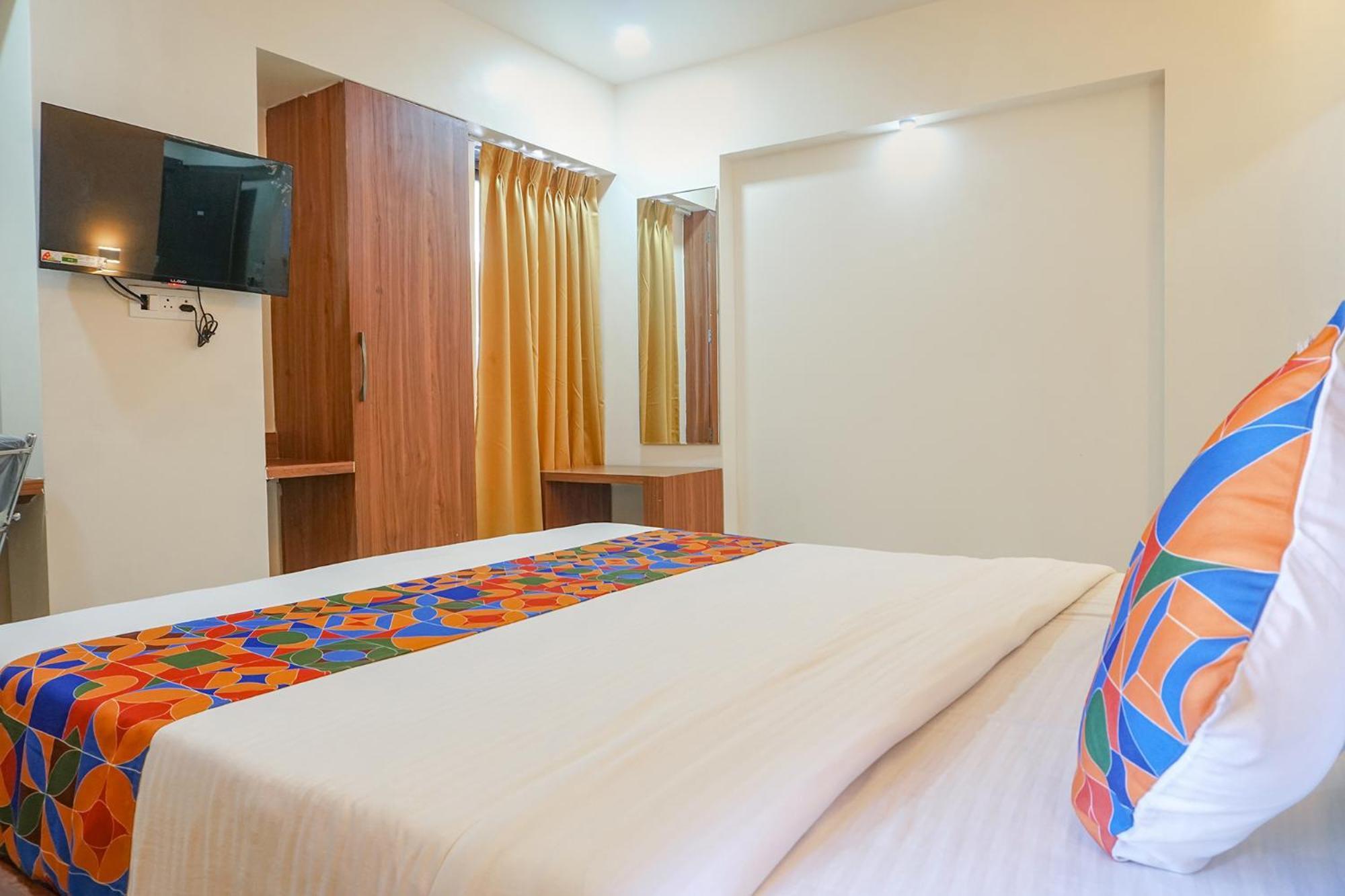 Fabhotel Emersion Residency - High Street Near Laxman Nagar, Baner Pune Exterior foto